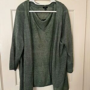 Talbots Forest Green Linen Sweater Set (runs large)